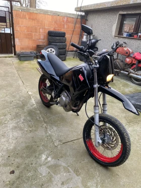     Mz 125 SM  !