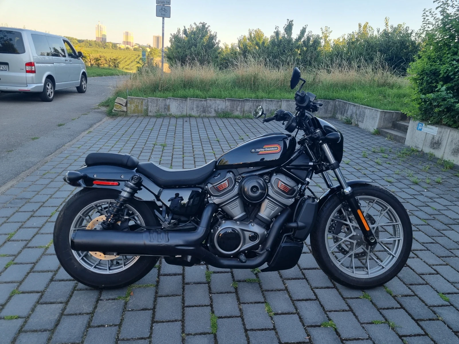 Harley-Davidson Sportster Nightster RH975S, снимка 1