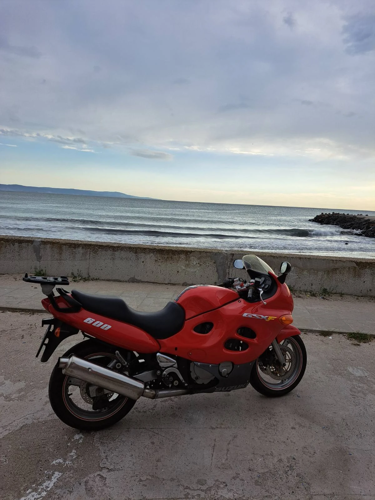 Suzuki Katana, снимка 8 - Мотоциклети и мототехника - 54892643