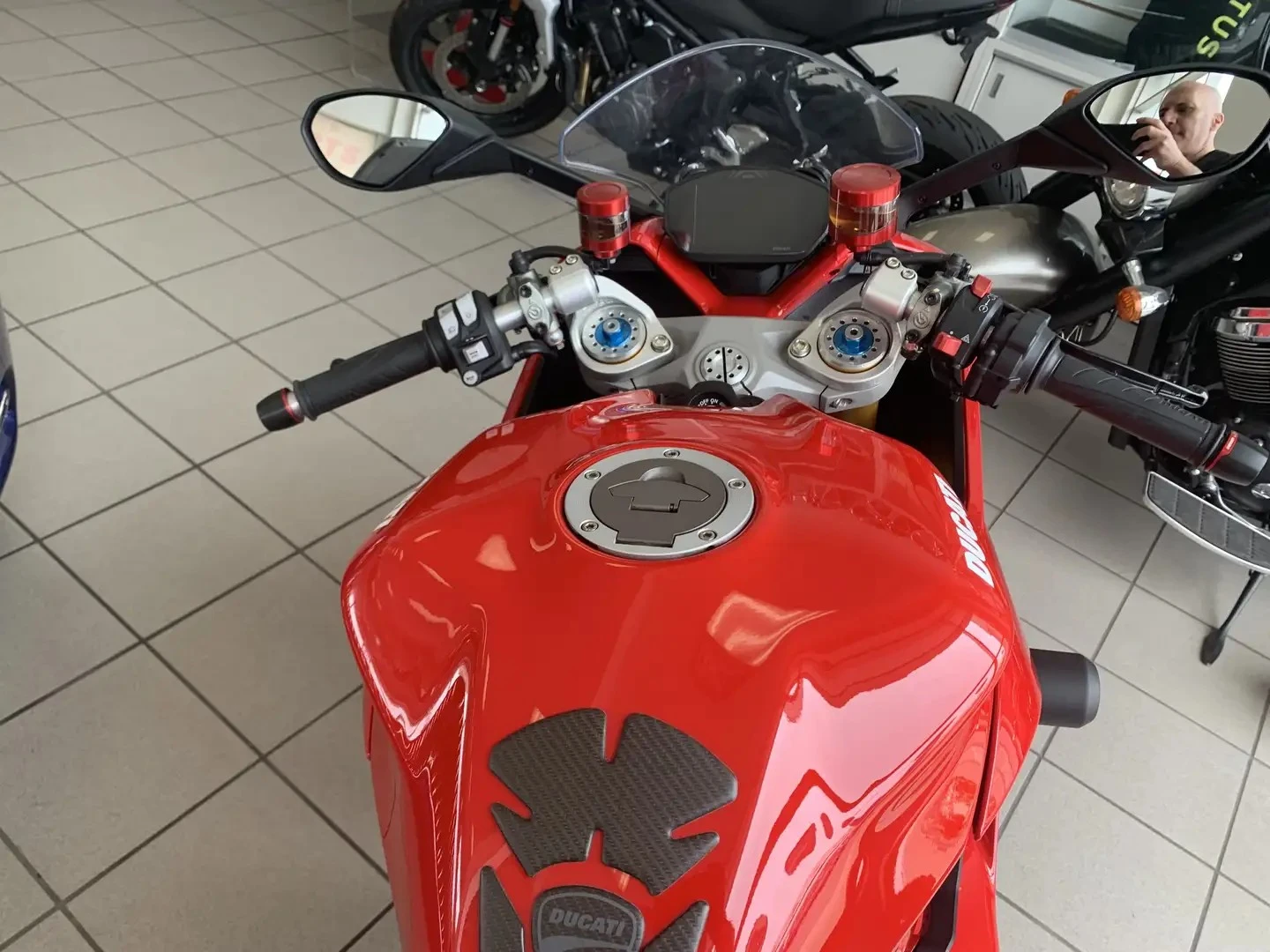 Ducati Supersport * S* Akrapovic* , снимка 4 - Мотоциклети и мототехника - 55644324