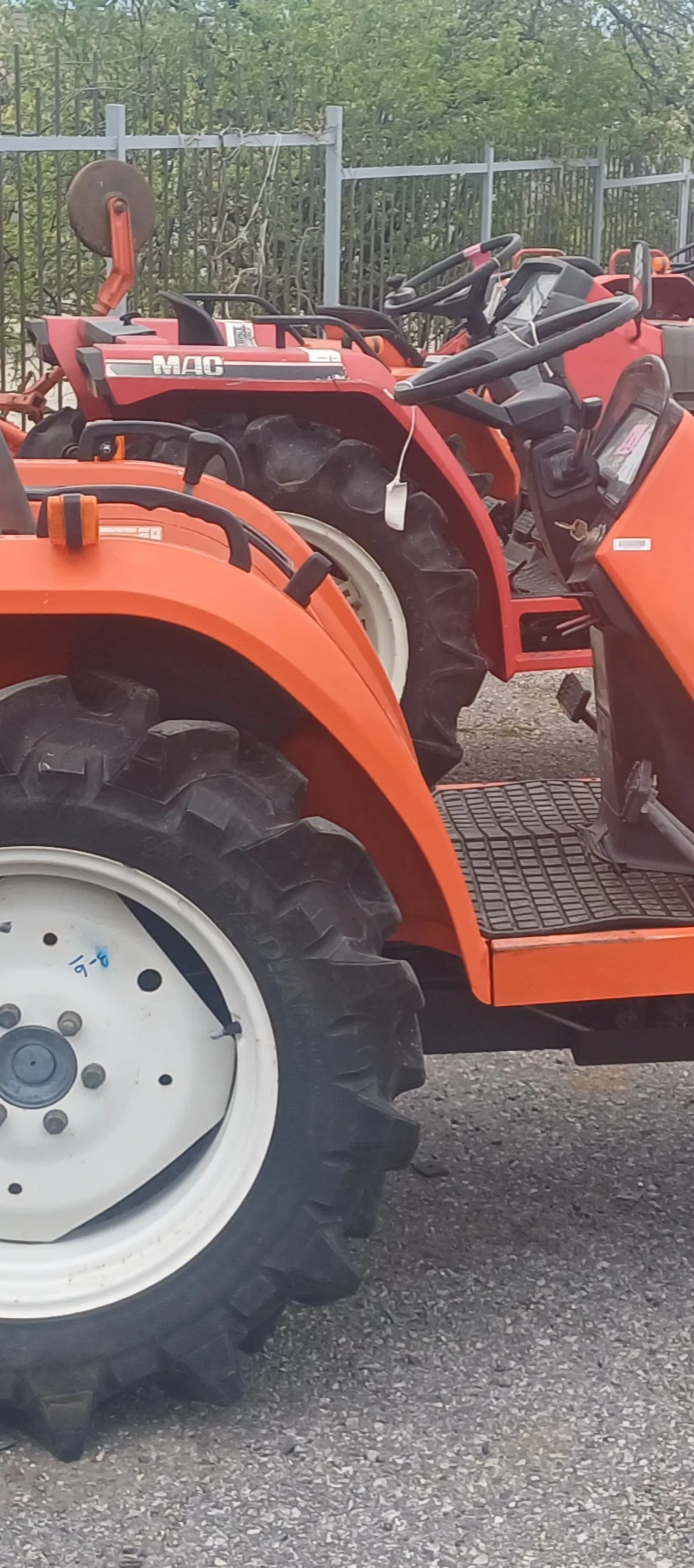 Трактор Kubota SATURN X24, снимка 6 - Селскостопанска техника - 54147461