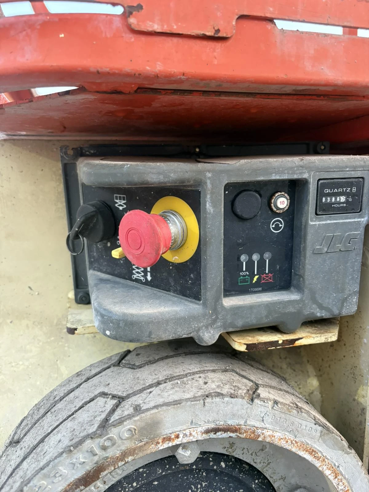 Автовишка Друга марка JLG 1230ES - изображение 7