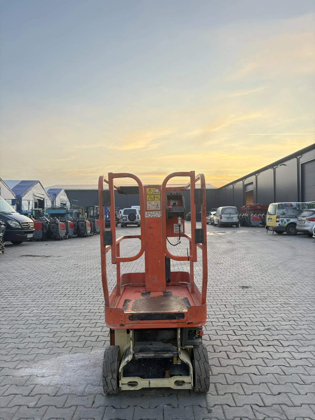 Автовишка Друга марка JLG 1230ES - изображение 6