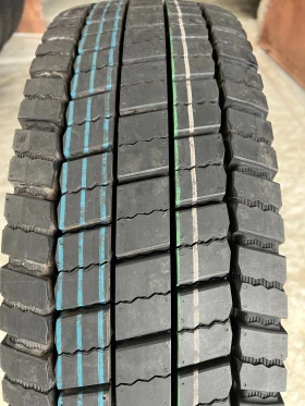 Гуми, снимка 2