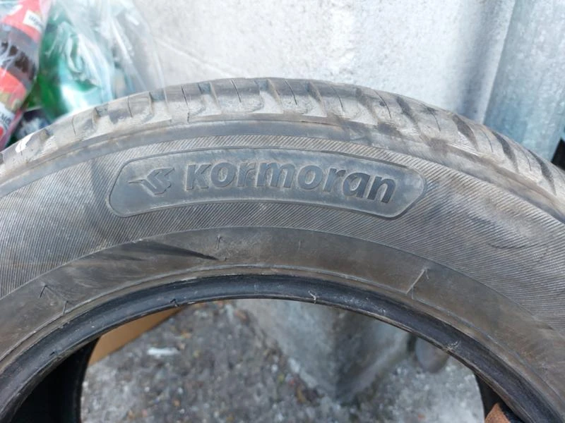 Гуми Всесезонни 195/65R15, снимка 5 - Гуми и джанти - 36802902