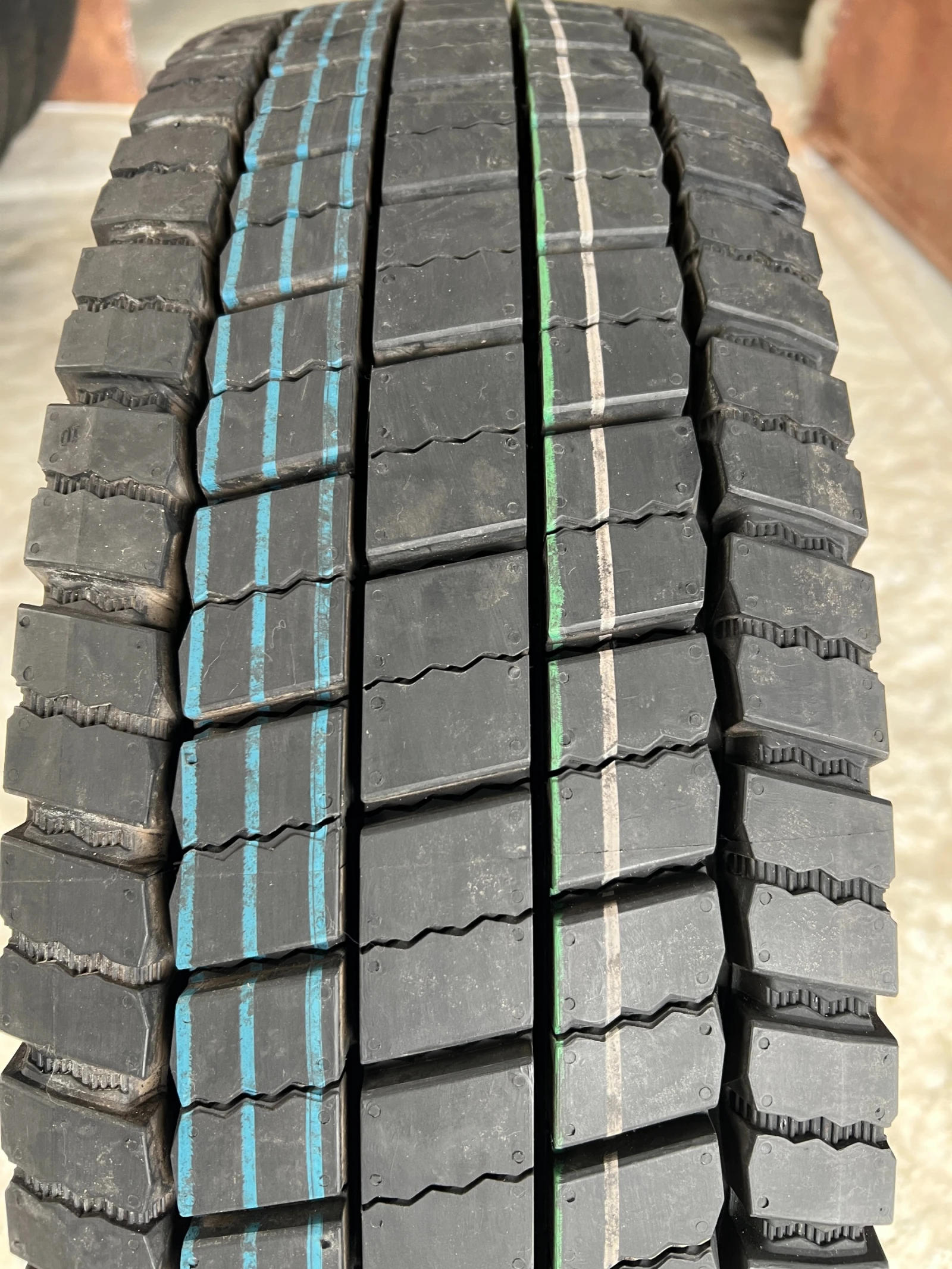  215/75R17.5 | Mobile.bg   2