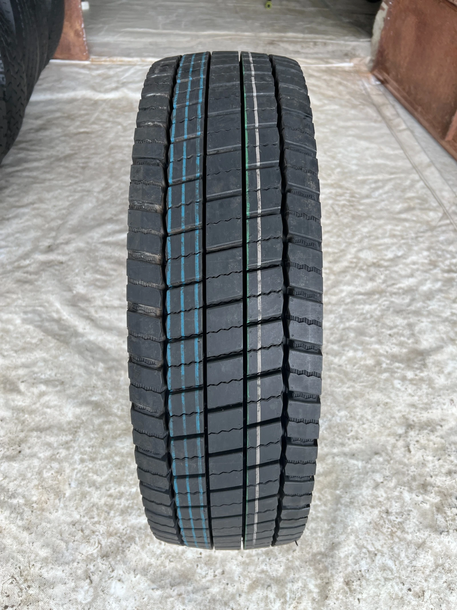  215/75R17.5 | Mobile.bg   1