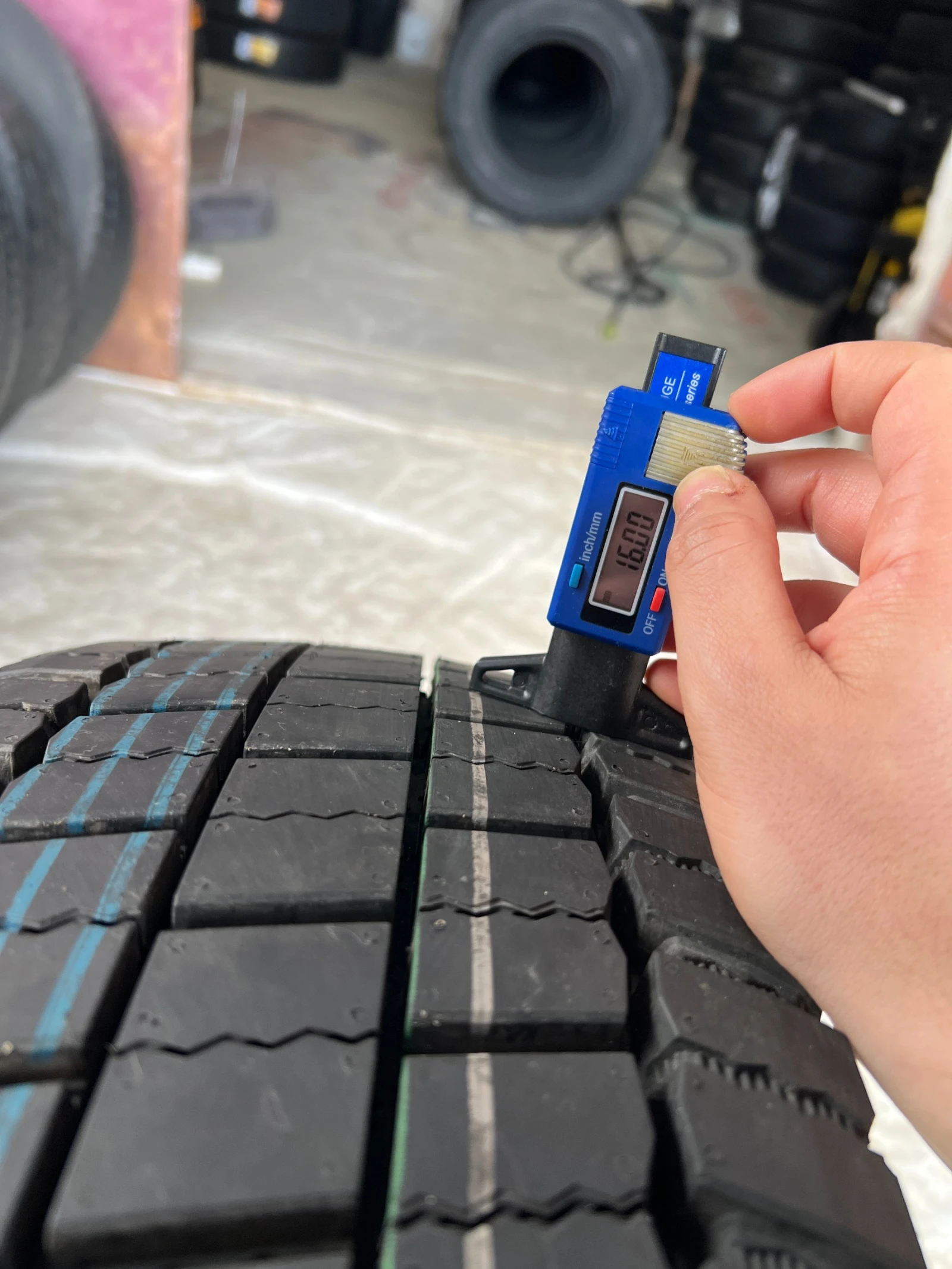  215/75R17.5 | Mobile.bg   3