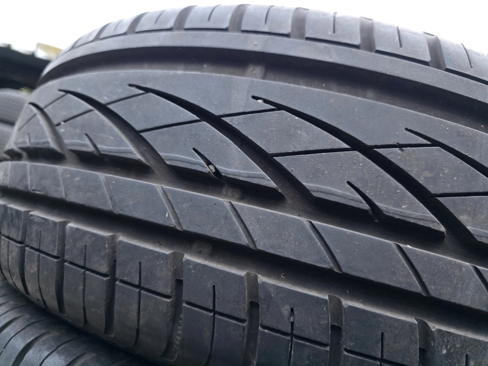 Гуми Летни 195/55R16, снимка 3 - Гуми и джанти - 56664400