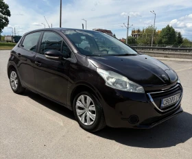 Peugeot 208 1, 2D * ЗИМНИ ГУМИ * ГО, ГТП И КАСКО ВАЛИДНИ * , снимка 3