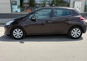 Peugeot 208 1, 2D * ЗИМНИ ГУМИ * ГО, ГТП И КАСКО ВАЛИДНИ * , снимка 4