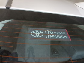 Toyota Corolla Комфорт, снимка 10