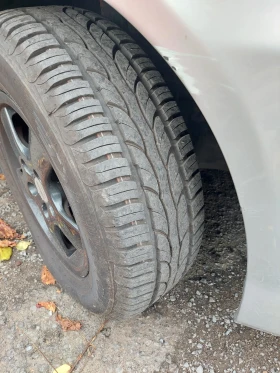 Toyota Avensis verso | Mobile.bg    15