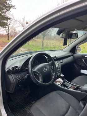 Mercedes-Benz C 200, снимка 7