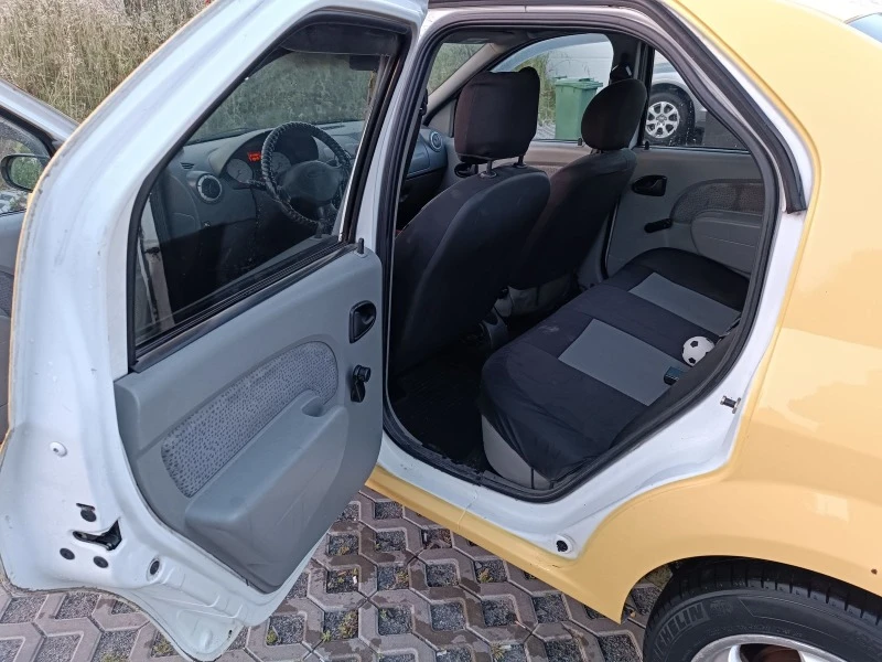 Dacia Logan 1.4 MPI, снимка 4 - Автомобили и джипове - 46673224