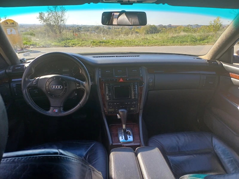 Audi A8 4.2 Quatro Газ, снимка 10 - Автомобили и джипове - 47736259