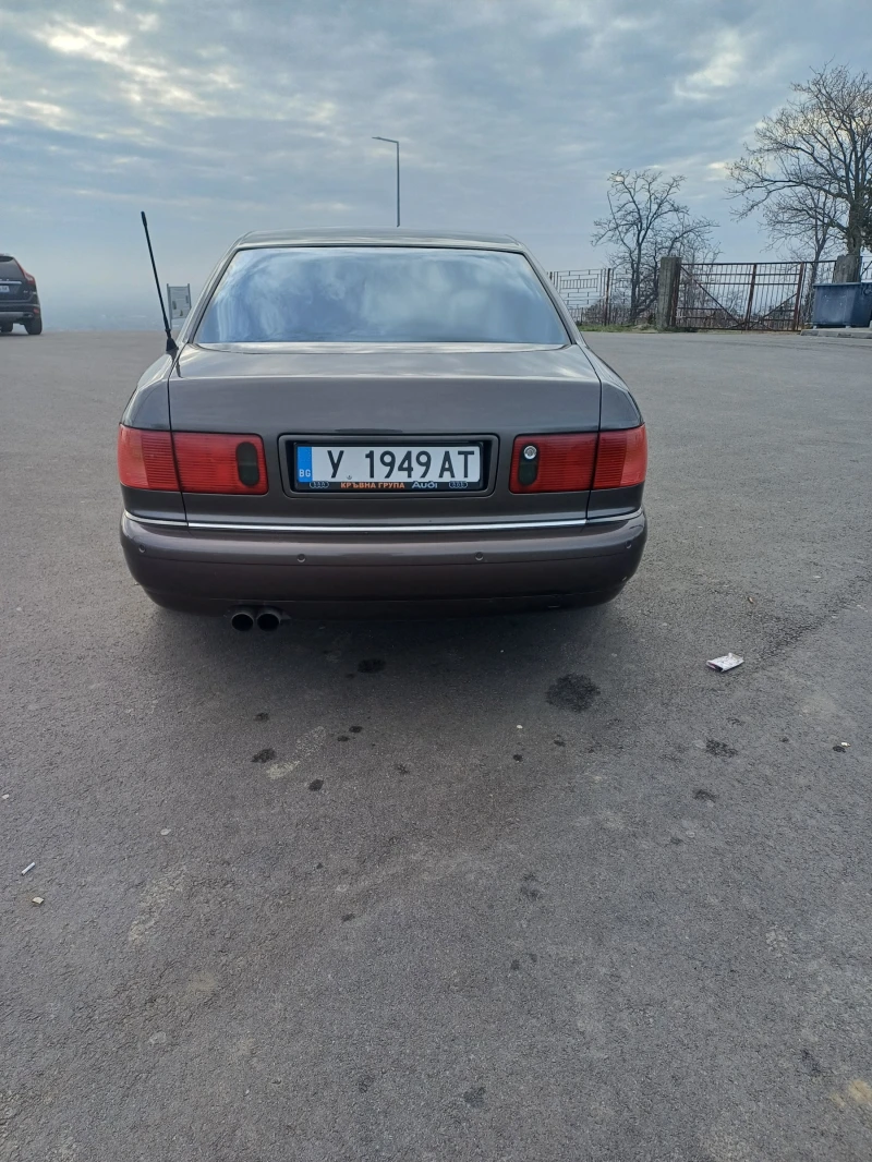 Audi A8 4.2 Quatro Газ, снимка 17 - Автомобили и джипове - 47736259