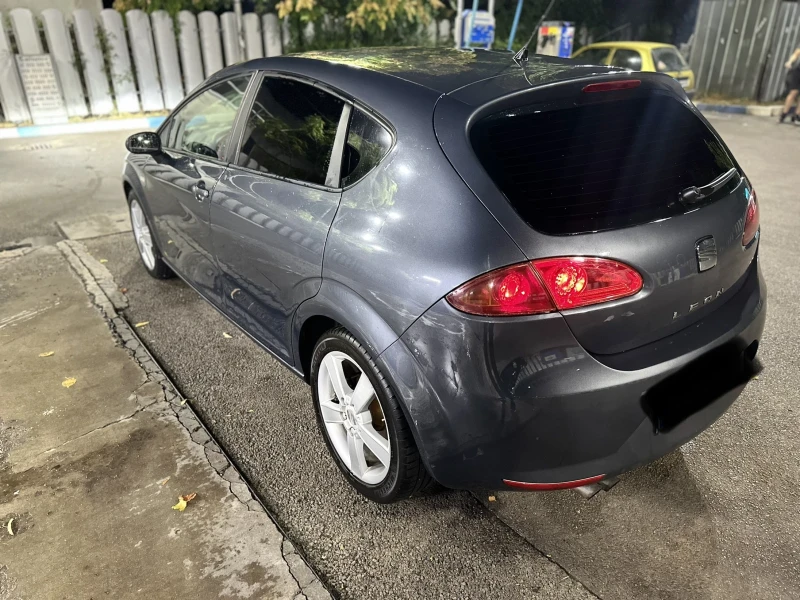 Seat Leon 2.0 TDI ALCANTARA, снимка 5 - Автомобили и джипове - 48887042