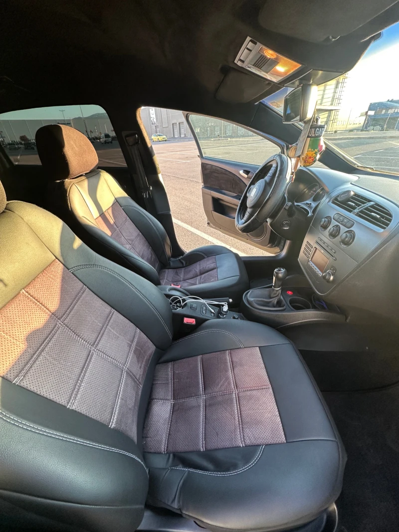 Seat Leon 2.0 TDI ALCANTARA, снимка 10 - Автомобили и джипове - 52636167