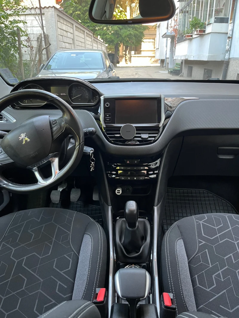 Peugeot 2008 Allure, снимка 5 - Автомобили и джипове - 48869692