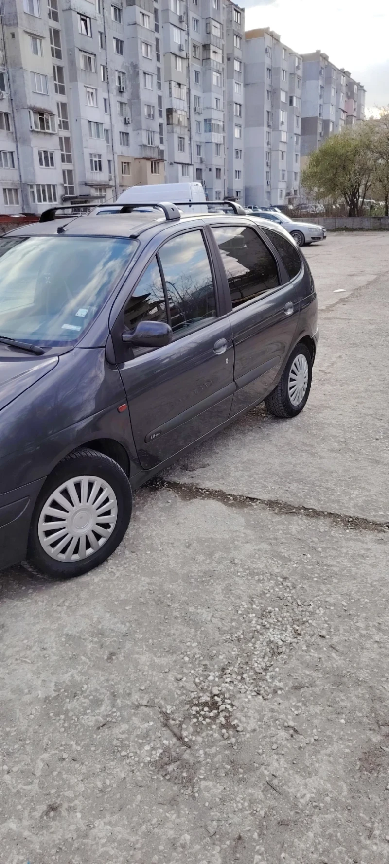 Renault Scenic 1.6 16v 106 к.с, снимка 2 - Автомобили и джипове - 49575556