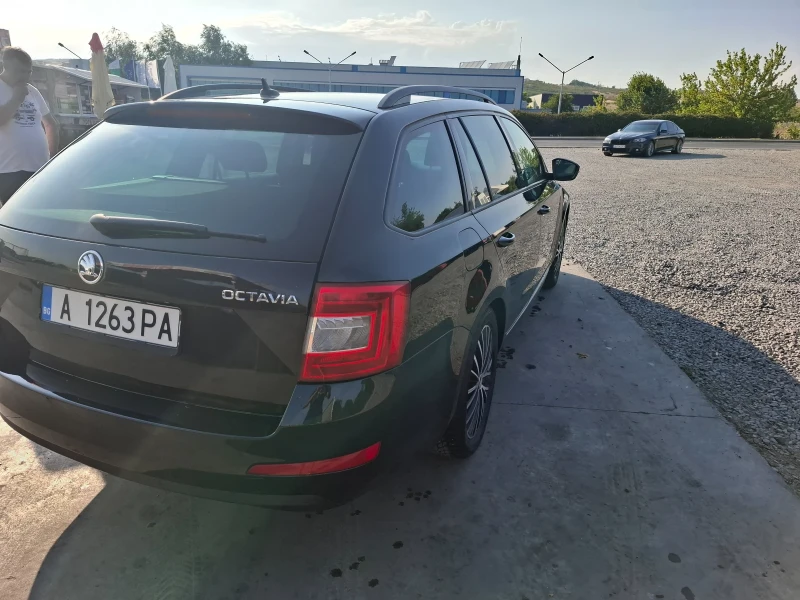 Skoda Octavia, снимка 7 - Автомобили и джипове - 52514064