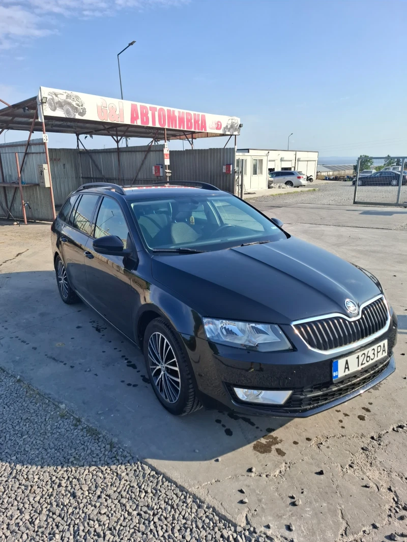 Skoda Octavia, снимка 2 - Автомобили и джипове - 52514064