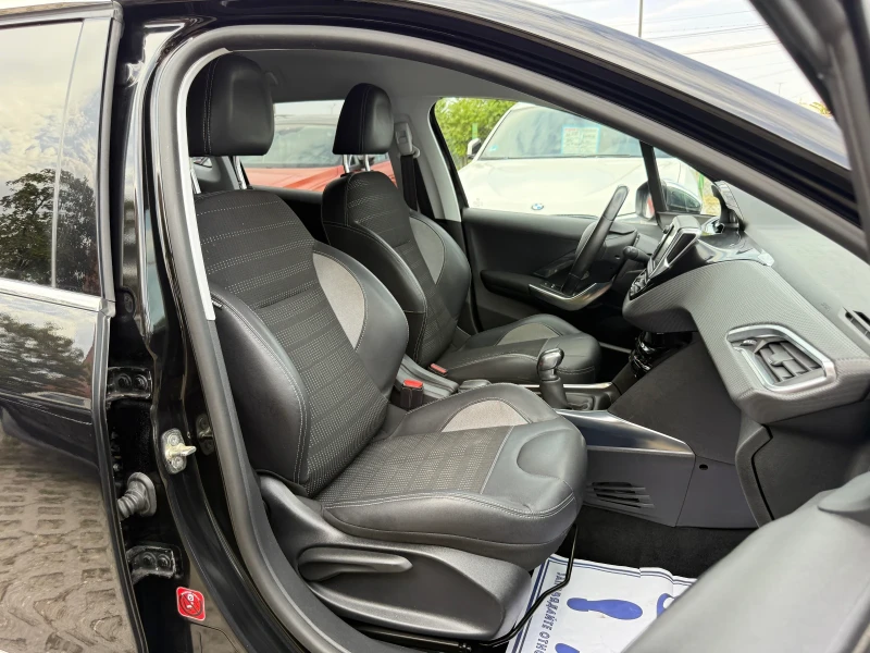 Peugeot 2008 1.6i-120КС РЕАЛЕН ПРОБЕГ 155Х.КМ СЕРВИЗНА ИСТОРИЯ, снимка 9 - Автомобили и джипове - 51564163