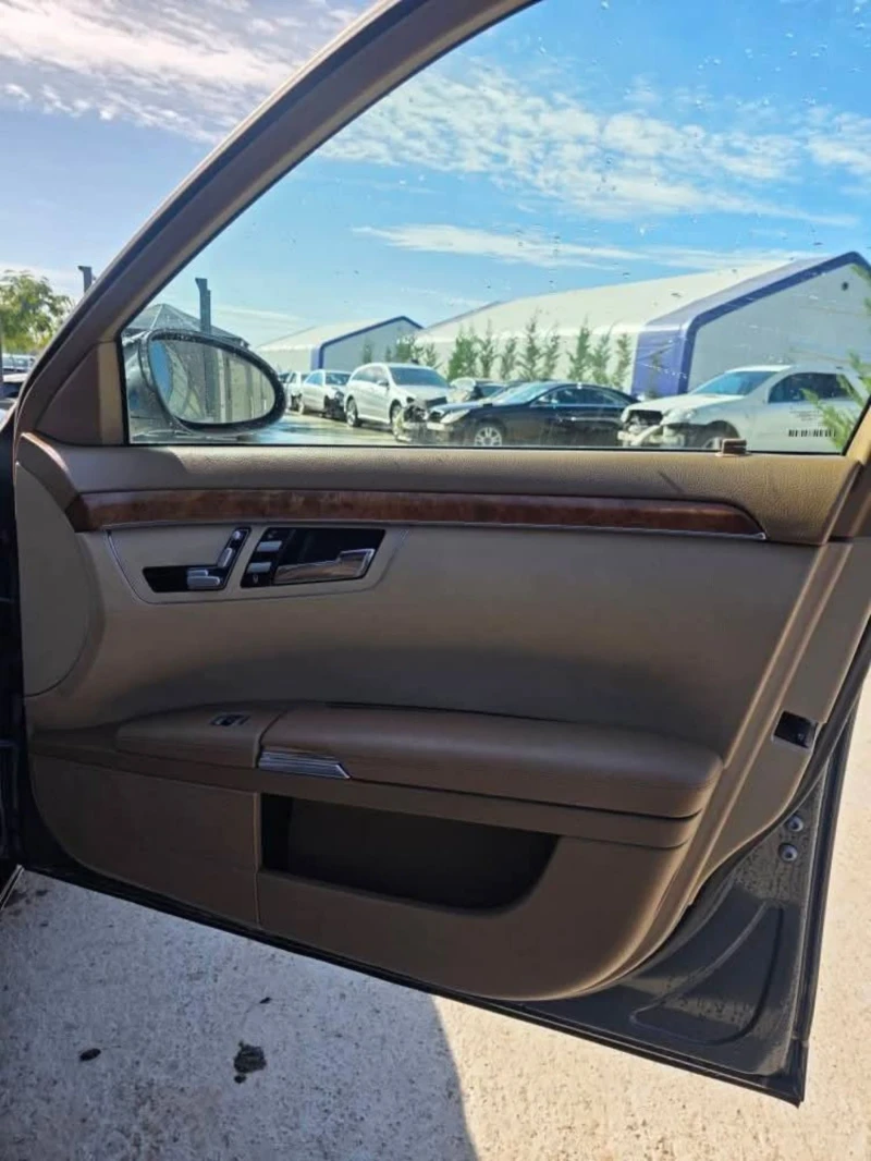 Mercedes-Benz S 320 Мотор 642 4х4 , снимка 12 - Автомобили и джипове - 52007493