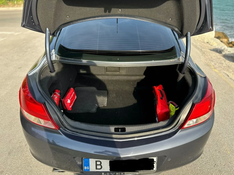 Opel Insignia, снимка 5 - Автомобили и джипове - 52498625