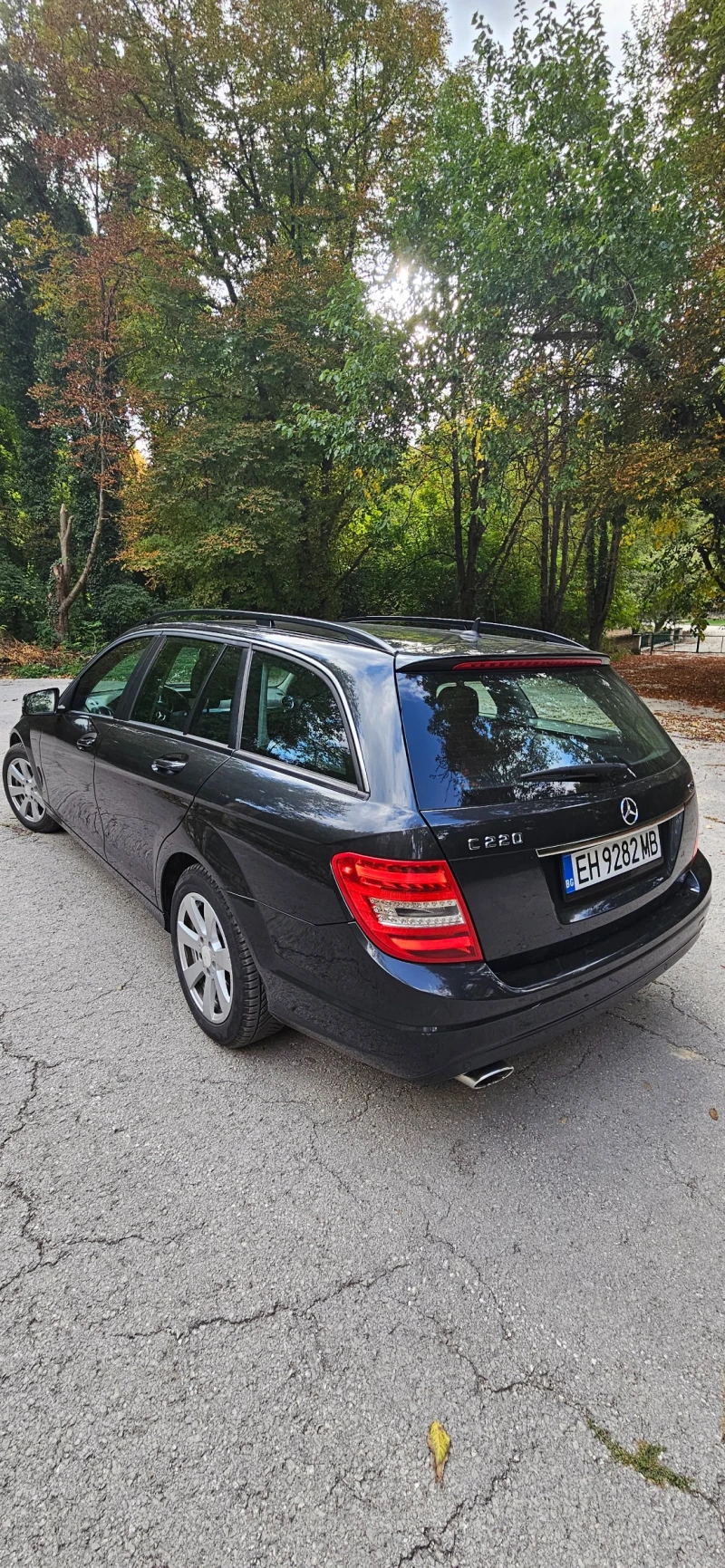 Mercedes-Benz C 220, снимка 9 - Автомобили и джипове - 52076386