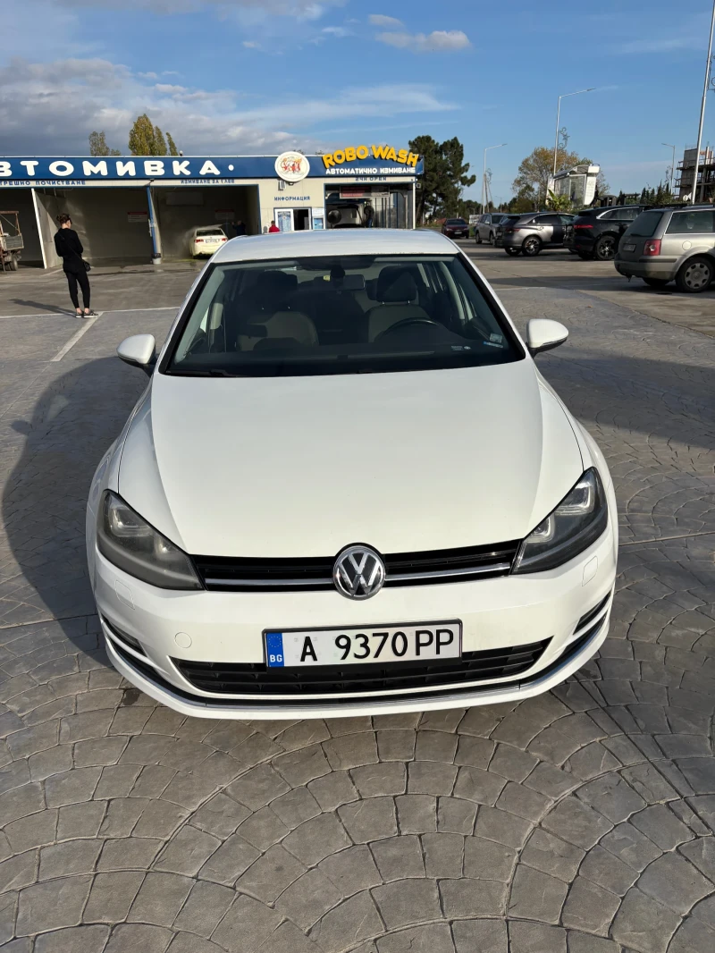 VW Golf 2.0 TDI / BlueMotion , снимка 2 - Автомобили и джипове - 52398428