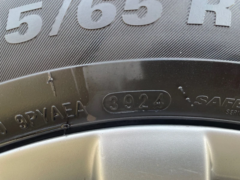 VW Golf 1.6i 102kn GAZ!!!, снимка 16 - Автомобили и джипове - 52636564