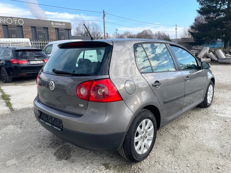 VW Golf 1.6i 102kn GAZ!!!, снимка 6 - Автомобили и джипове - 52636564