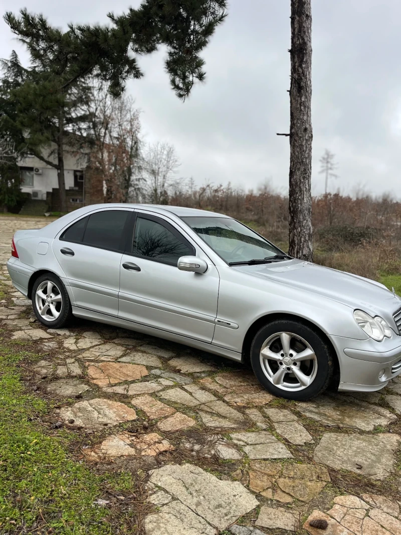 Mercedes-Benz C 200