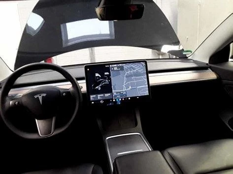 Tesla Model 3 Термопомпа Long Range, снимка 7 - Автомобили и джипове - 49428266