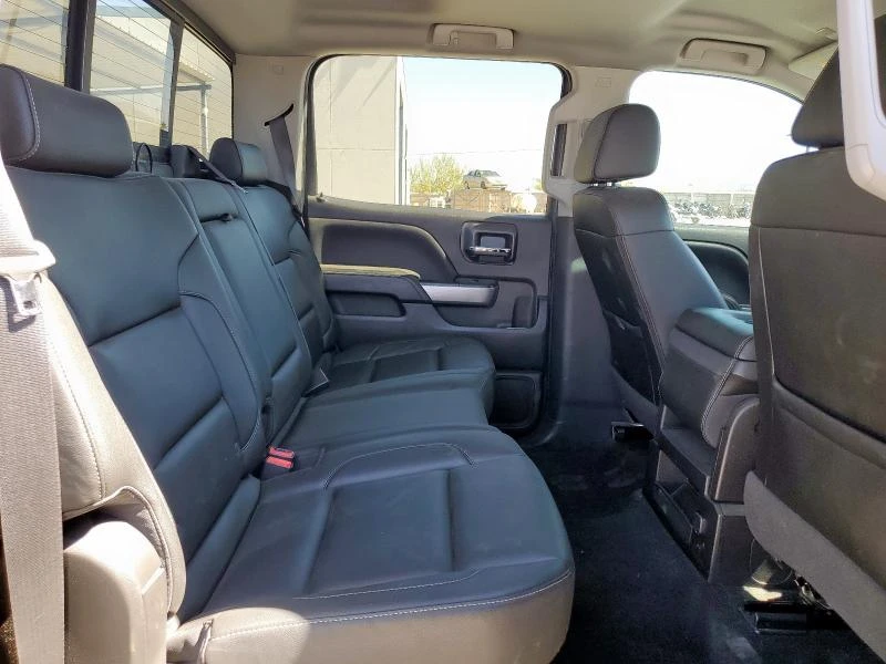 Chevrolet Silverado 5.3 K1500 LT, снимка 9 - Автомобили и джипове - 53124051