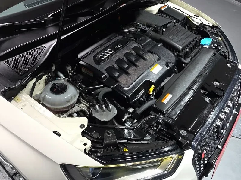 Audi A3 25 Tdi 8V, снимка 6 - Автомобили и джипове - 56112258