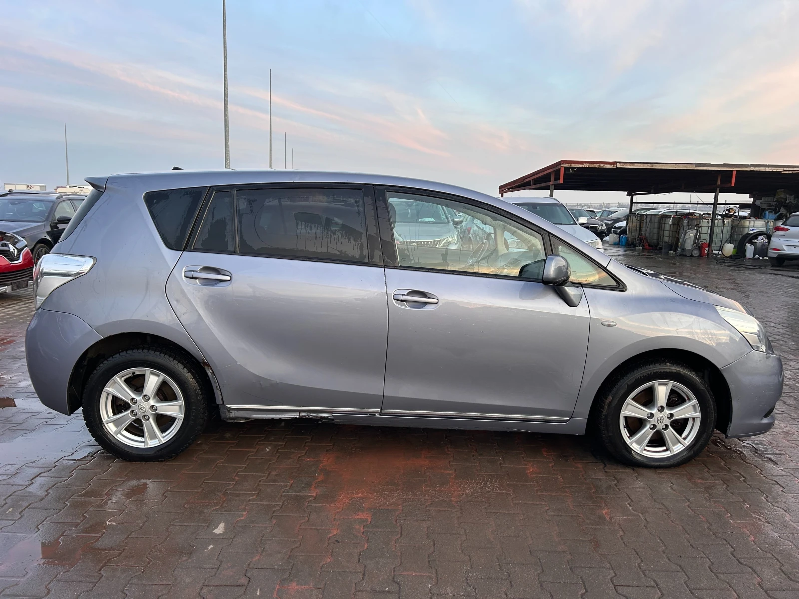 Toyota Verso 2.0D-4D NAVI/PANORAMA  - изображение 5