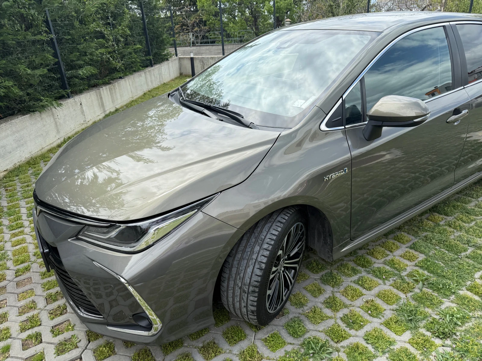 Toyota Corolla Luxury - изображение 2