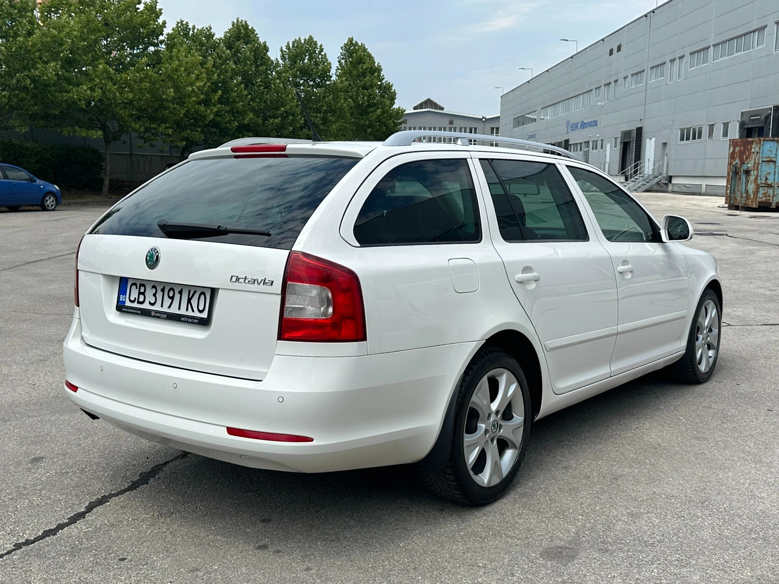Skoda Octavia 1.6d 105 к.с. - изображение 4