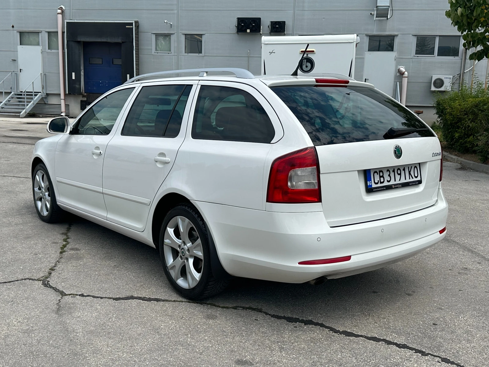 Skoda Octavia 1.6d 105 к.с. - изображение 3