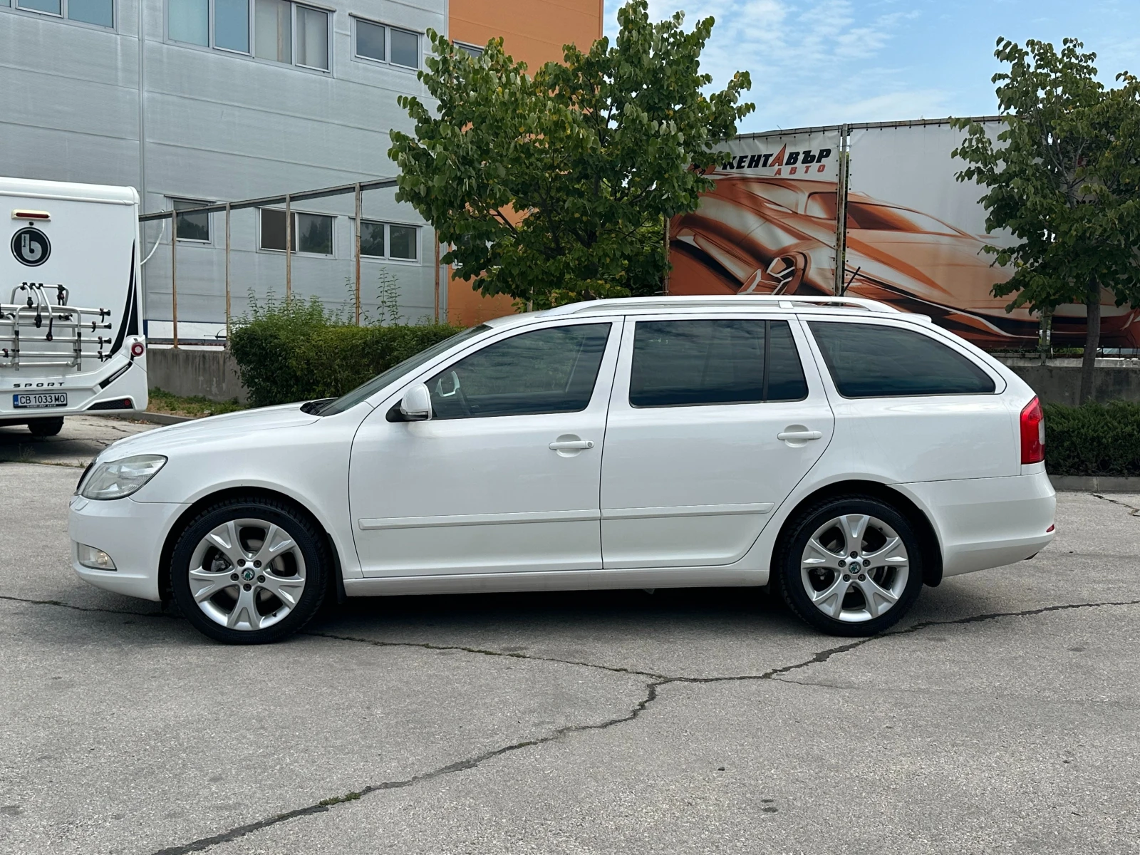 Skoda Octavia 1.6d 105 к.с. - изображение 2