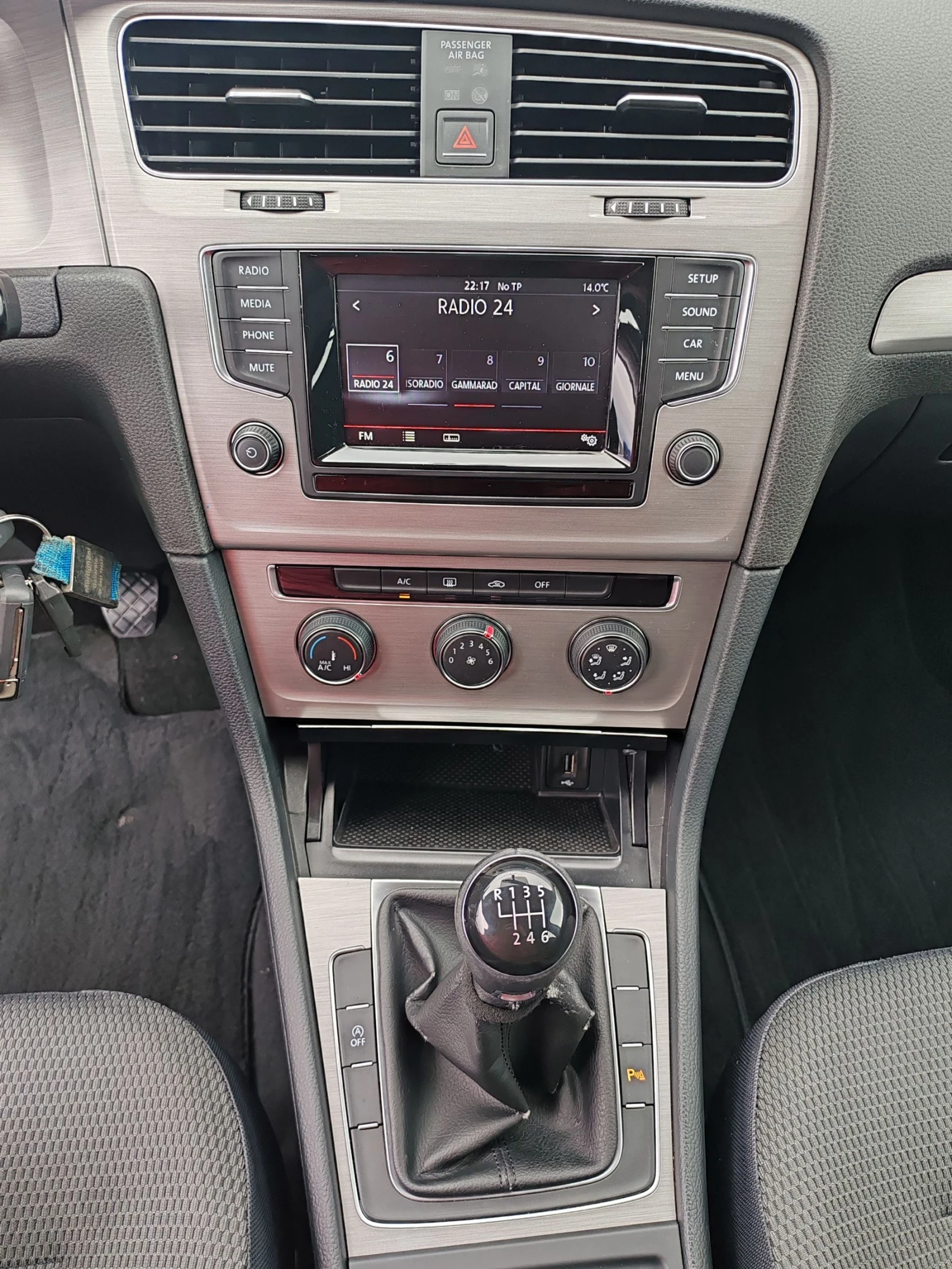 VW Golf 1.4TGI Euro 6  | Mobile.bg   11