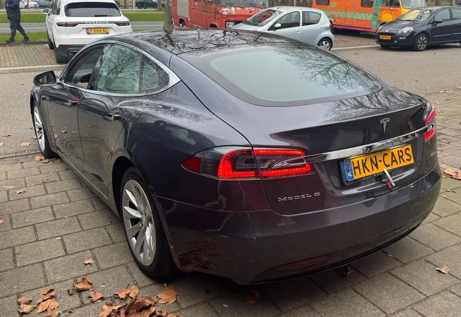 Tesla Model S С75Д с Гаранция, снимка 8 - Автомобили и джипове - 53968224