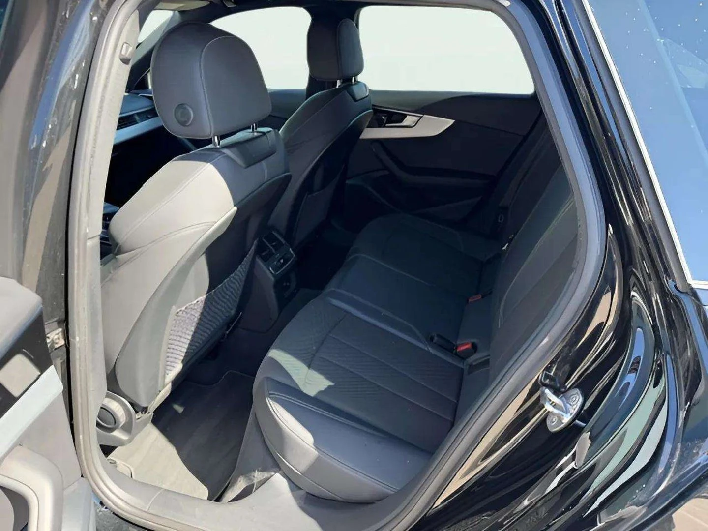 Audi A4, снимка 7 - Автомобили и джипове - 54215625