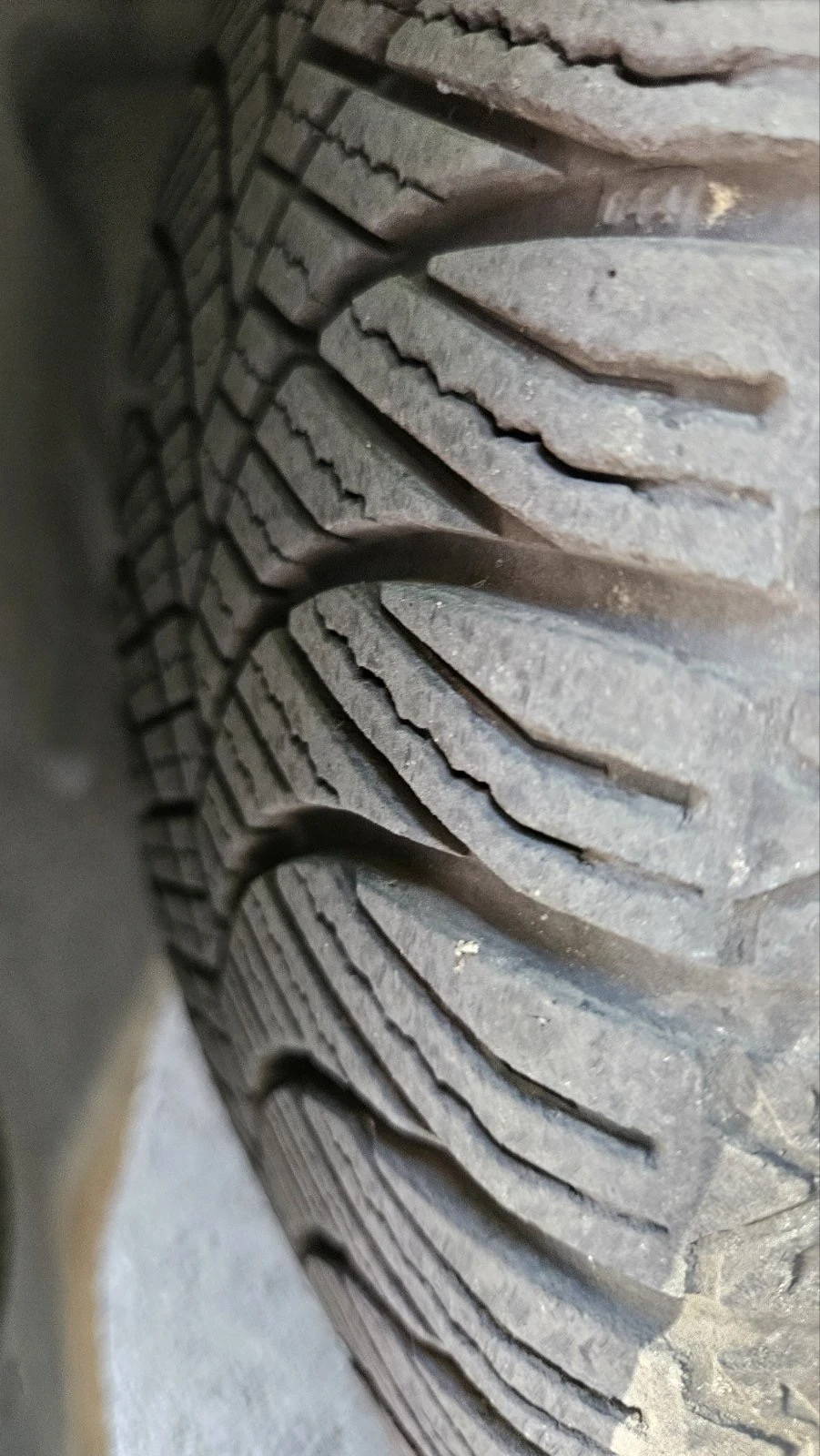 Mercedes-Benz C 320 CDI 4 matic, снимка 14 - Автомобили и джипове - 54879736