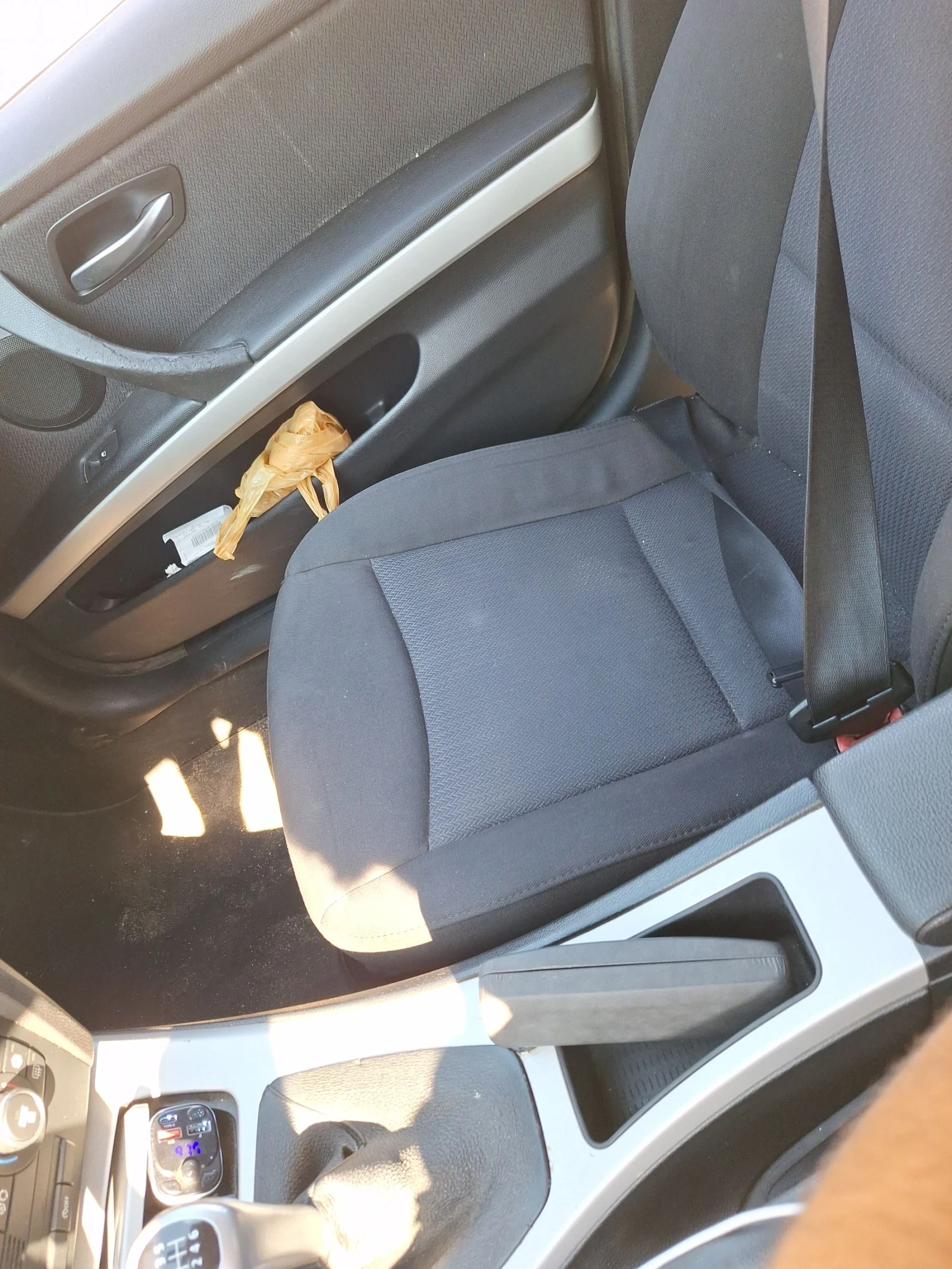 BMW 320, снимка 3 - Автомобили и джипове - 54902474