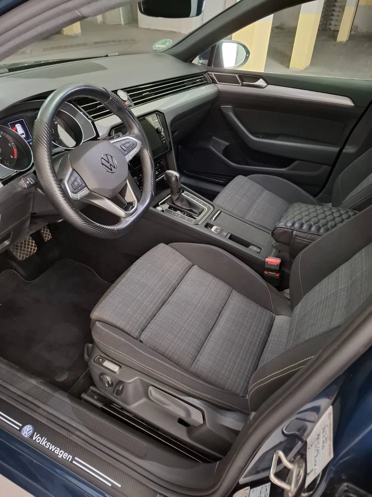 VW Passat B8.5, снимка 7 - Автомобили и джипове - 54904746