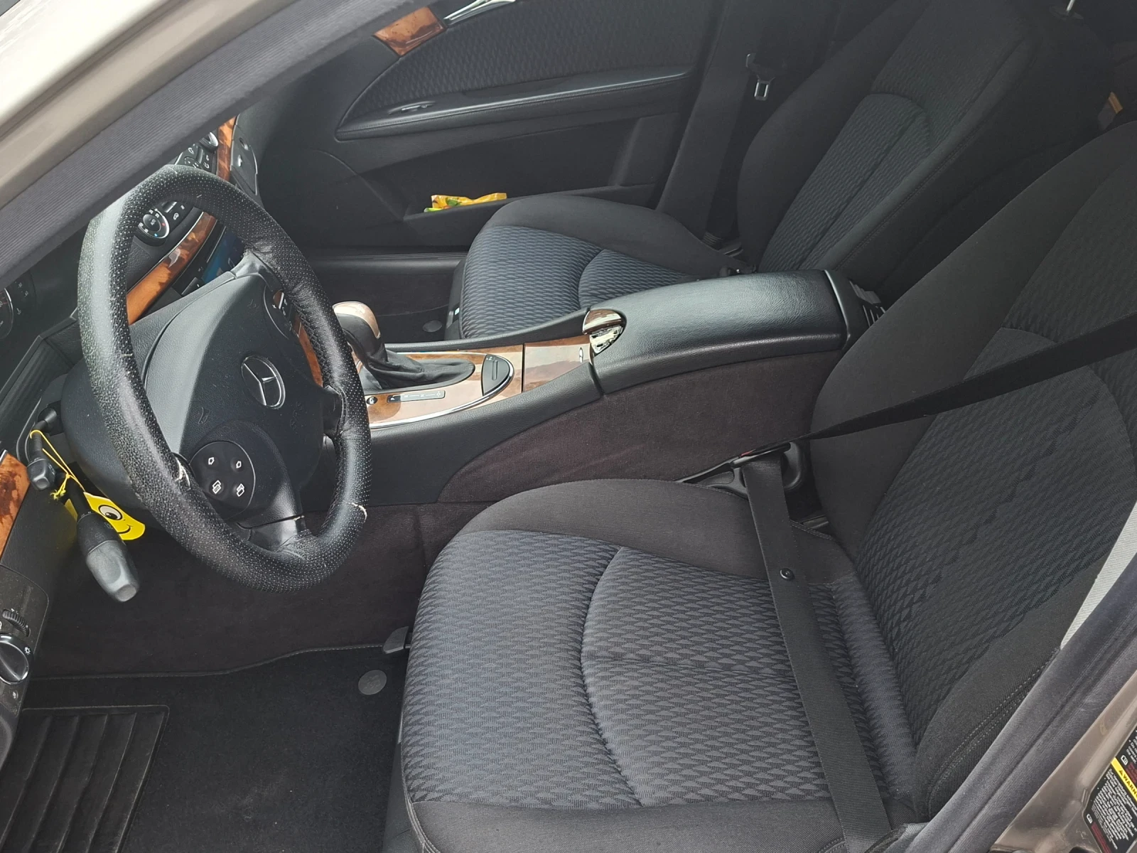 Mercedes-Benz E 270, снимка 13 - Автомобили и джипове - 55252020
